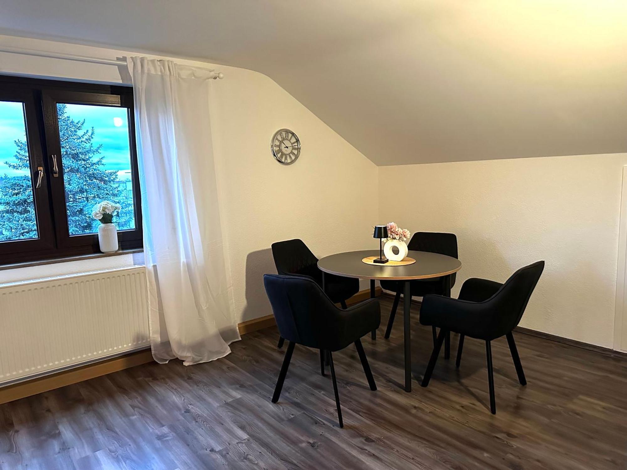 St-Apartment Charming 2 Dachgeschoss, 3 Zimmer In Geislingen Geislingen an der Steige Eksteriør billede